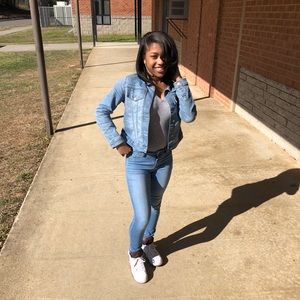 Meet your Posher, Shanya